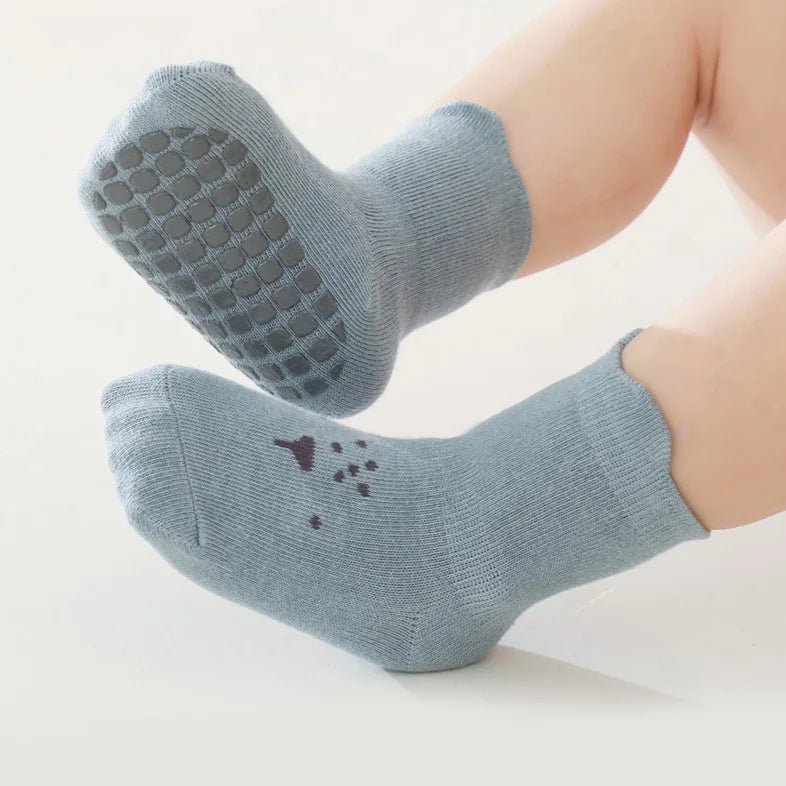 🐾 Calcetines Antideslizantes GIGGLE & COOS – Primeros Pasos Seguros y Adorables 🐾 - Giggle & Coos